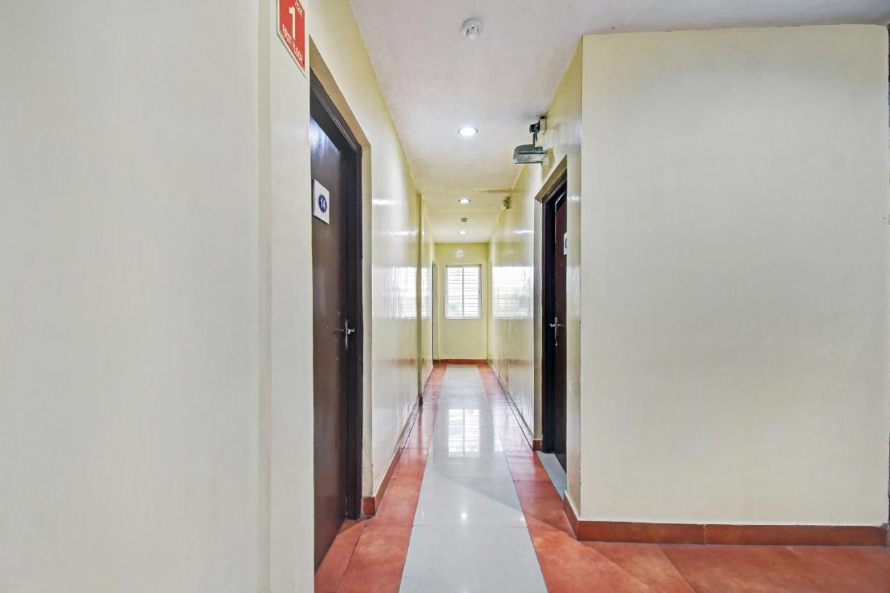 Flagship Hotel Eden Calcutta  Esterno foto