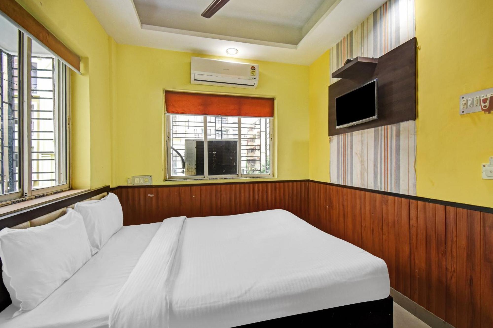 Flagship Hotel Eden Calcutta  Esterno foto